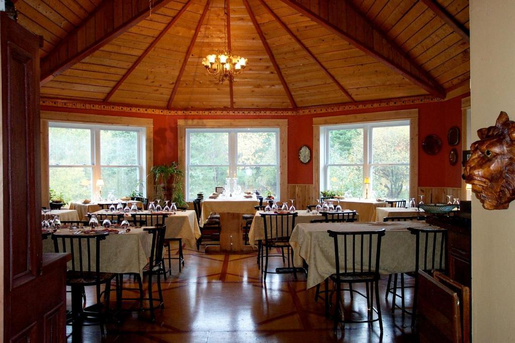 Auberge Restaurant La Mara Saint-Joseph-de-Ham-Sud Bagian luar foto